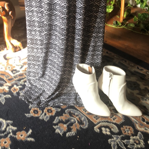 SOLD Eyeshadow covering size S but more like Medium - Picture 7 of 9